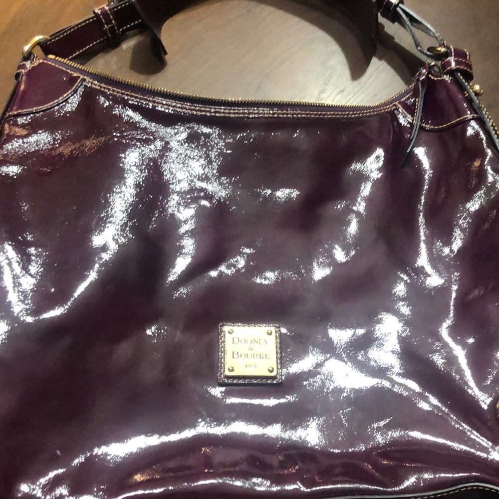 Dooney & Bourke bag